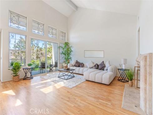 7  Altair  7 , Irvine, CA