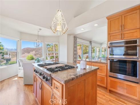 7  Altair  7 , Irvine, CA