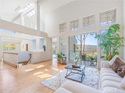 7  Altair  7 , Irvine, CA