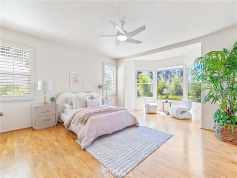 7  Altair  7 , Irvine, CA