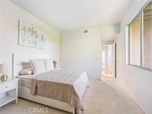 7  Altair  7 , Irvine, CA