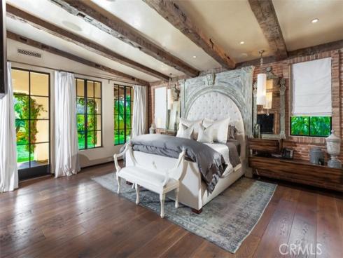 31  Blue Heron  , Irvine, CA