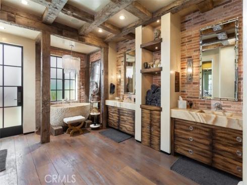 31  Blue Heron  , Irvine, CA