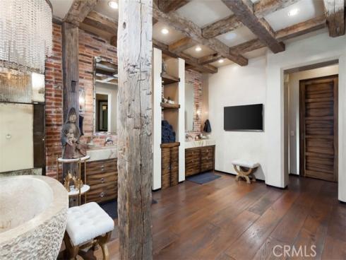 31  Blue Heron  , Irvine, CA