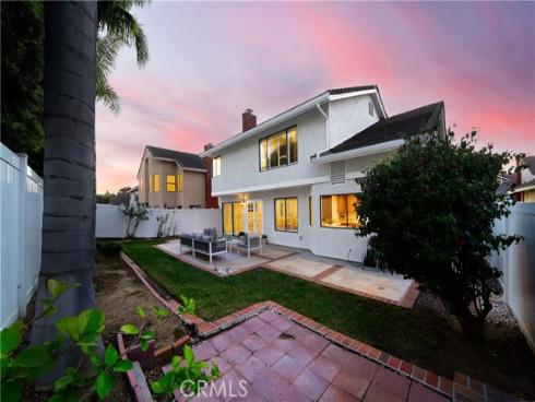 22 Carnelian , Irvine, CA