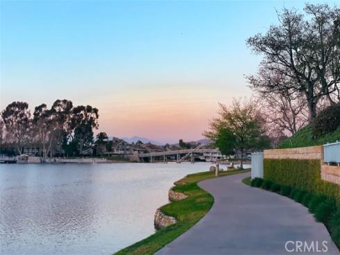 22 Carnelian , Irvine, CA