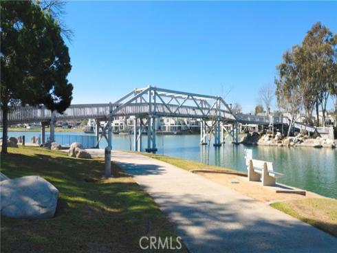 22 Carnelian , Irvine, CA