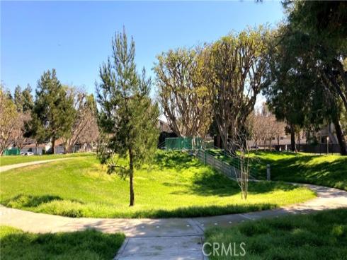 22 Carnelian , Irvine, CA