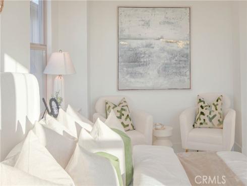 137 Oakstone , Irvine, CA