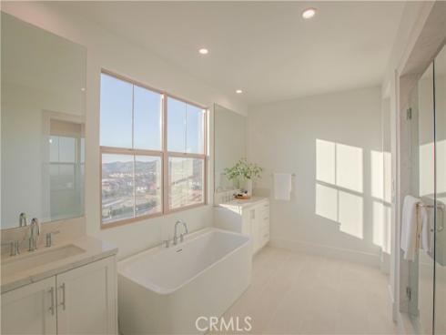 137 Oakstone , Irvine, CA