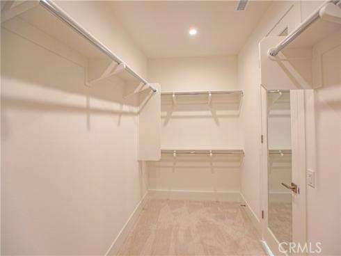 137 Oakstone , Irvine, CA