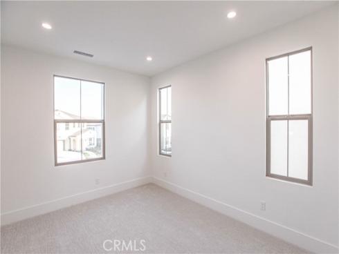 137 Oakstone , Irvine, CA