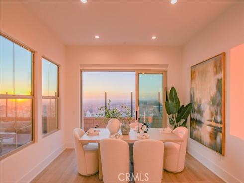 137 Oakstone , Irvine, CA