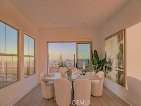 137 Oakstone , Irvine, CA