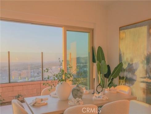 137 Oakstone , Irvine, CA