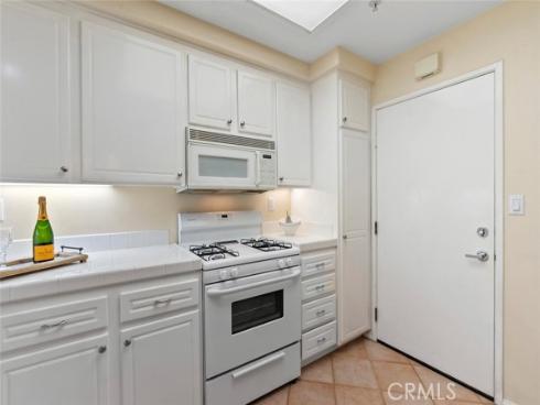 1703  Solvay Aisle  106 , Irvine, CA