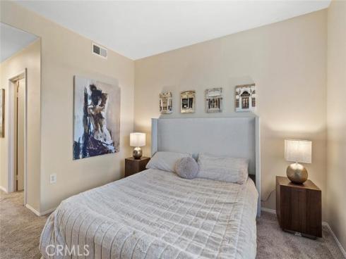 1703  Solvay Aisle  106 , Irvine, CA