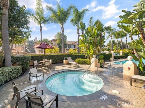 1703  Solvay Aisle  106 , Irvine, CA