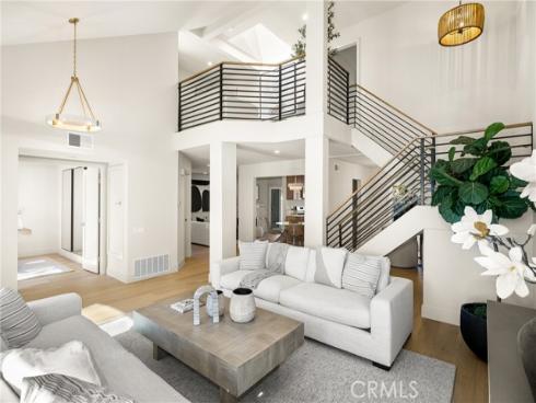 11 Thunder 6 Trail, Irvine, CA