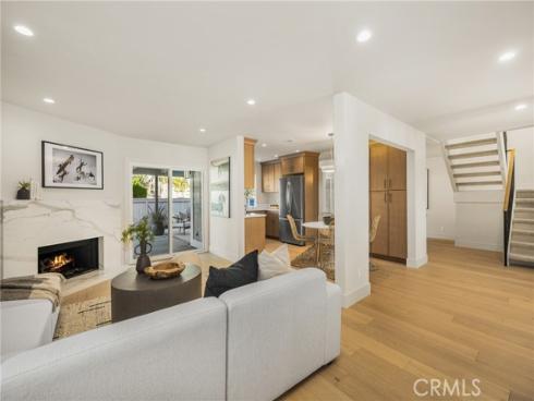 11 Thunder 6 Trail, Irvine, CA