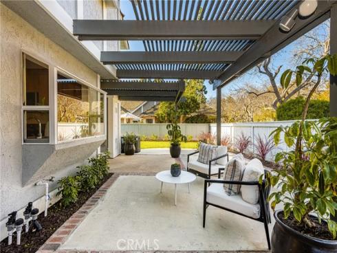 11 Thunder 6 Trail, Irvine, CA