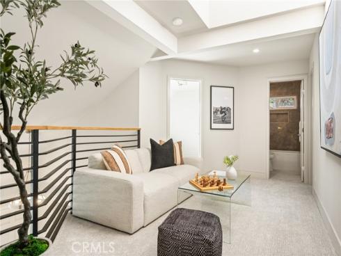 11 Thunder 6 Trail, Irvine, CA