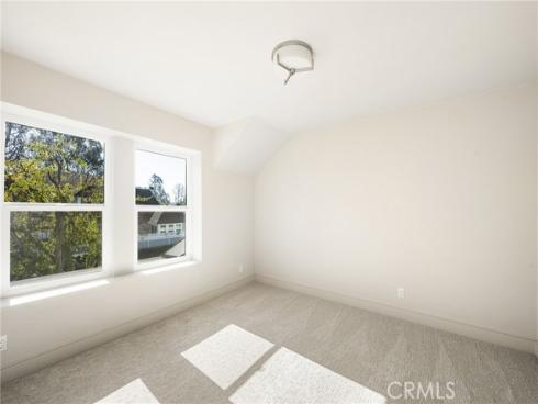 11 Thunder 6 Trail, Irvine, CA