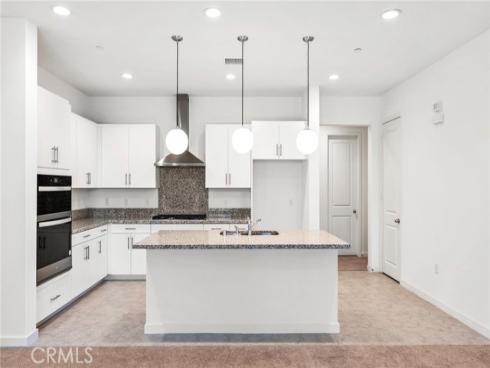 1083 Cadence , Irvine, CA