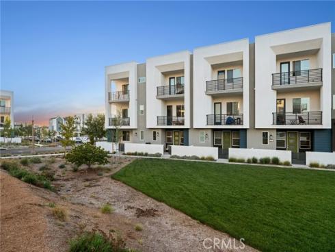 223 Sash , Irvine, CA