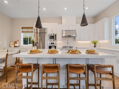 159 Sawbuck , Irvine, CA