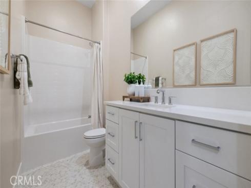 159 Sawbuck , Irvine, CA