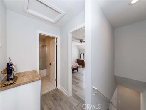 18 Heritage , Irvine, CA