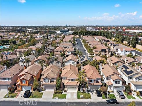 11 Georgia , Irvine, CA