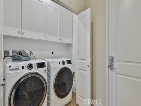 471  Mulligan  , Irvine, CA