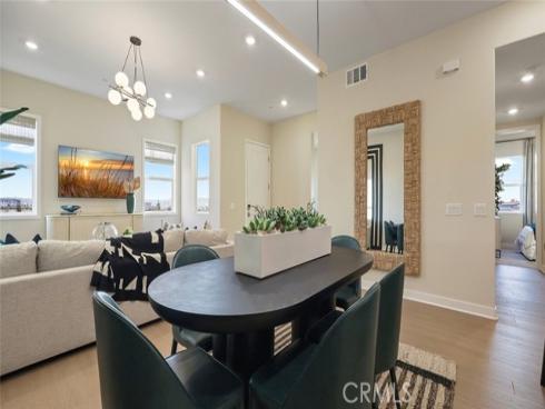 471  Mulligan  , Irvine, CA