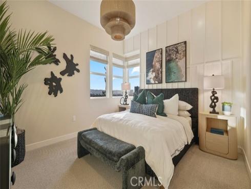 471  Mulligan  , Irvine, CA