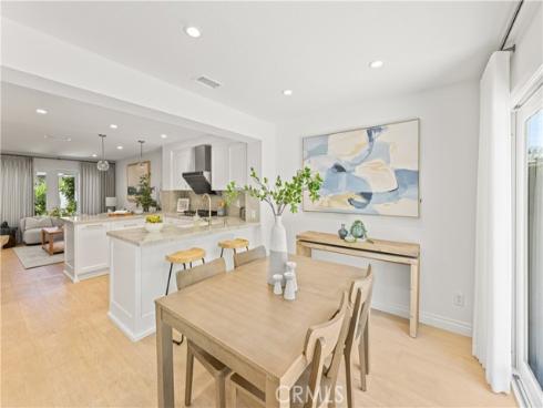 6  Baristo  39 , Irvine, CA