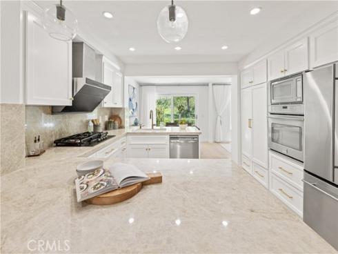 6  Baristo  39 , Irvine, CA