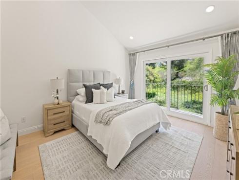 6  Baristo  39 , Irvine, CA