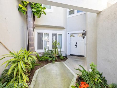 6  Baristo  39 , Irvine, CA