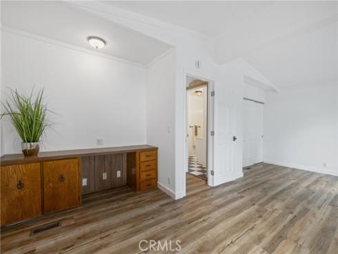 5200  Irvine  497  Boulevard, Irvine, CA