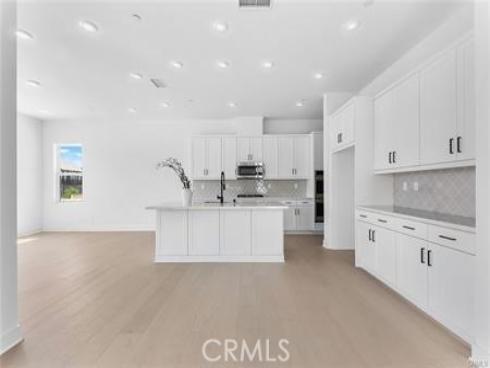 123 Bosal , Irvine, CA