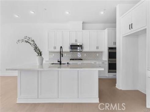 123 Bosal , Irvine, CA