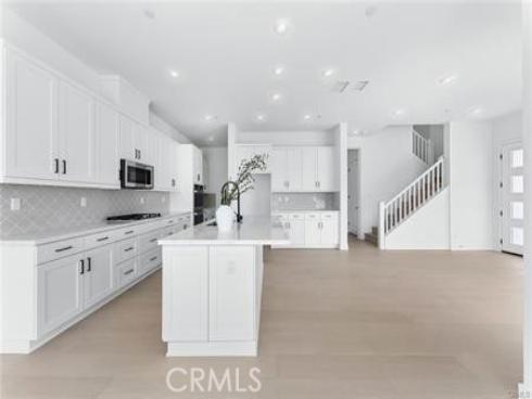 123 Bosal , Irvine, CA