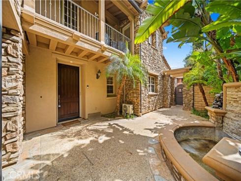 37 Shepard , Irvine, CA