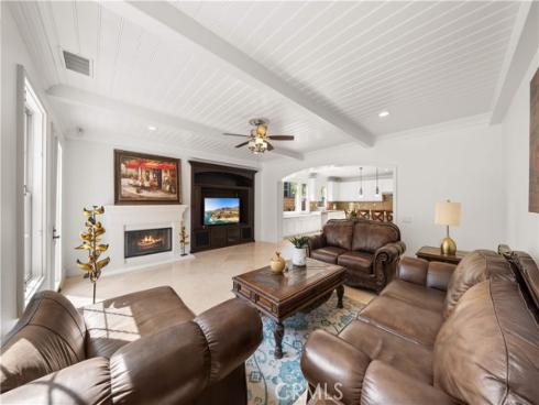 37 Shepard , Irvine, CA