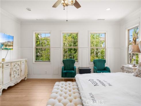 37 Shepard , Irvine, CA