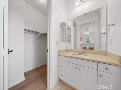 37 Shepard , Irvine, CA