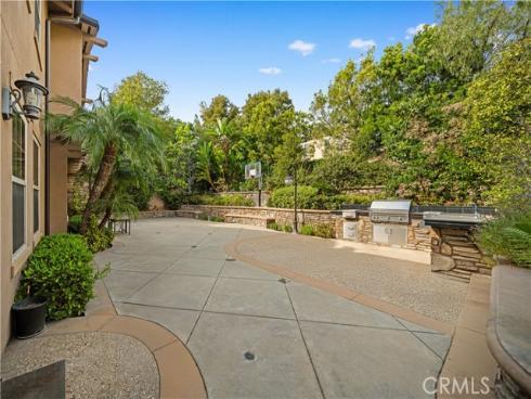 37 Shepard , Irvine, CA