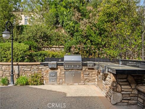 37 Shepard , Irvine, CA